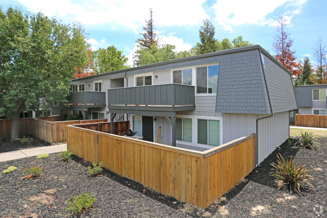 Building Photo - The Boardwalk Apartments