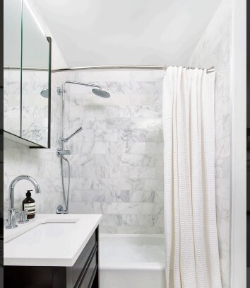 BATHROOM - 75 Horatio St