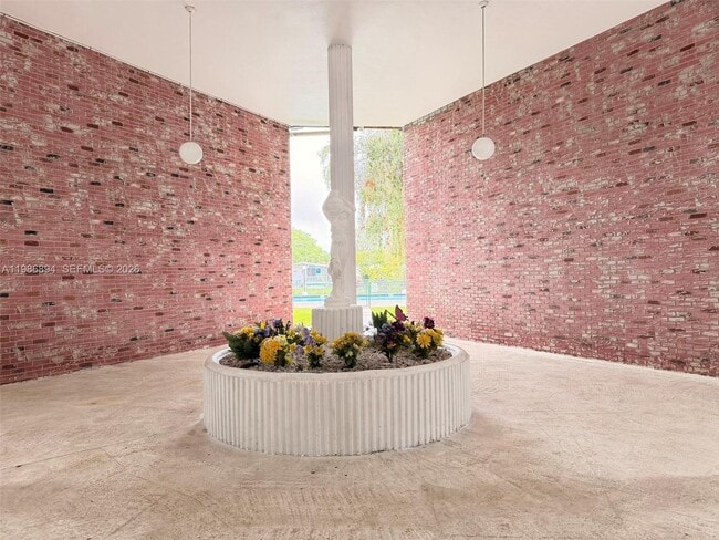 Building Photo - 6503 Winfield Blvd