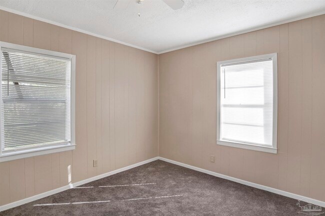 Building Photo - 3206 N Miller St