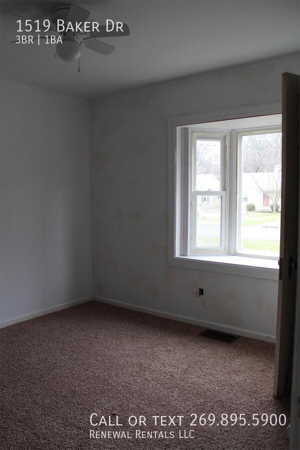 Building Photo - 1519 Baker Dr