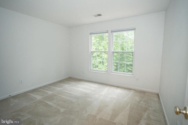 Building Photo - 13076 Dove Tree Ct