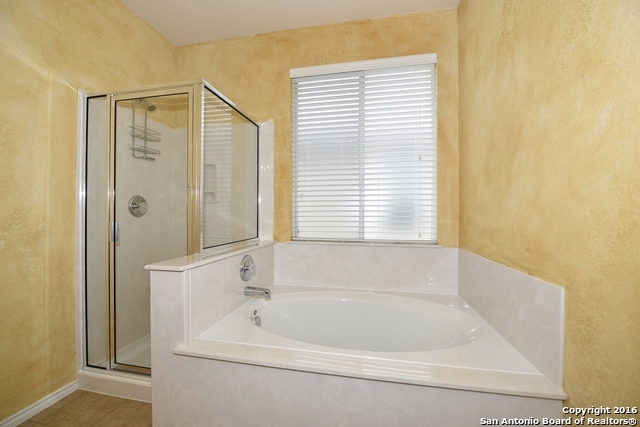 Building Photo - 3814 Mahogany Cove