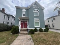 Building Photo - 607 Henry St