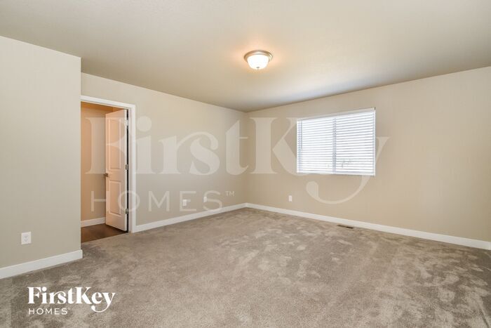 Building Photo - 10178 Luneth Dr