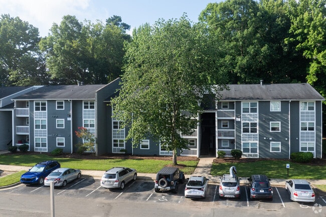 Building Photo - Rise Chapel Hill