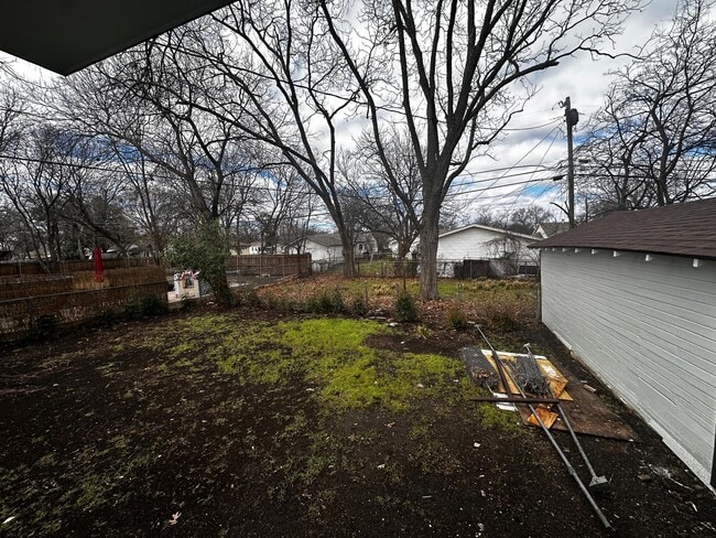 Building Photo - 2909 Alexander Ave