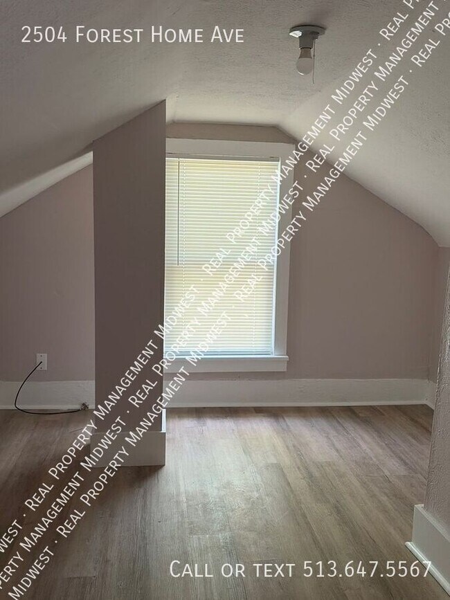 Building Photo - 2504 Forest Home Ave