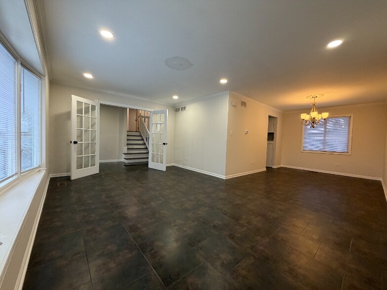 Building Photo - 3325 192nd Pl