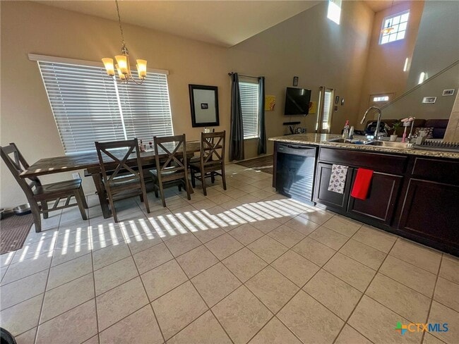 Building Photo - 104 Blair Ct