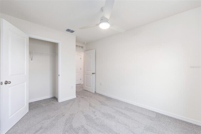 Building Photo - 8247 SW 67th Ave