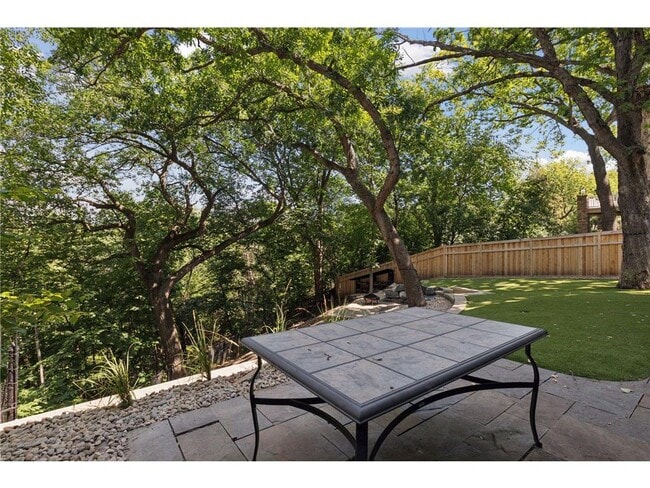 Building Photo - 6540 Navaho Trail