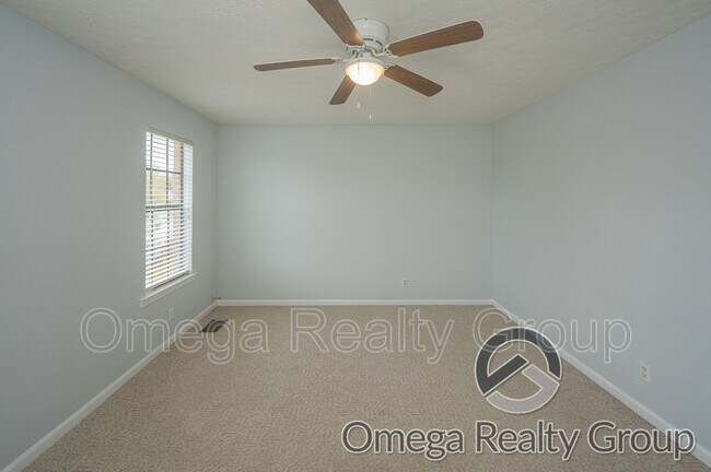 Building Photo - 6616 E Aberdeen Dr