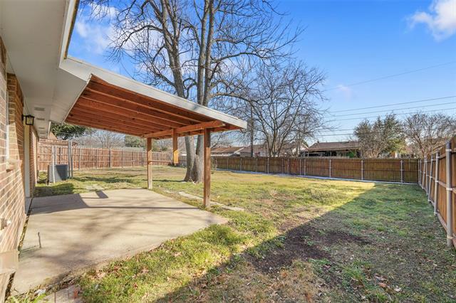 Building Photo - 1026 Elmwood Dr