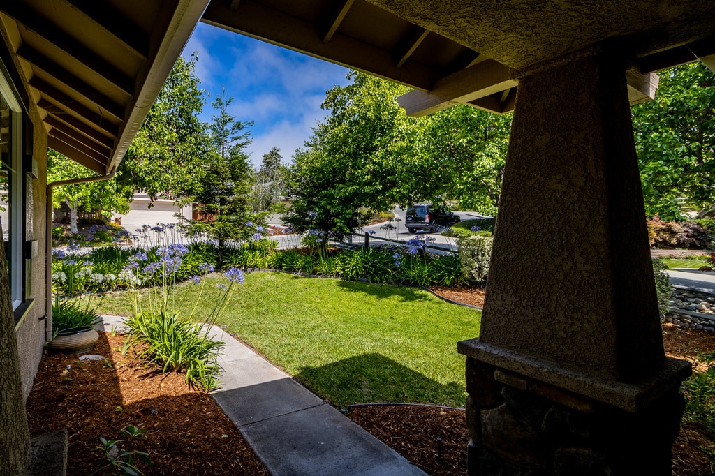 Building Photo - 625 Asilo