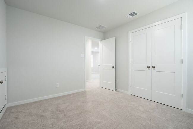 Building Photo - 8015 Heroes Hall Dr