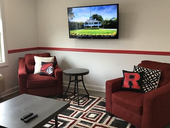 Interior Photo - 55 Morrell