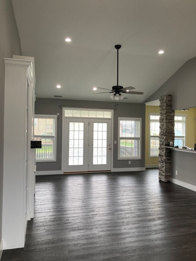 Building Photo - 119 McClendon Hills Ln