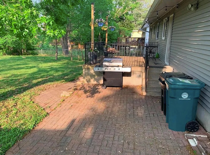 patio, with storage under - 10933 Big Bend Rd