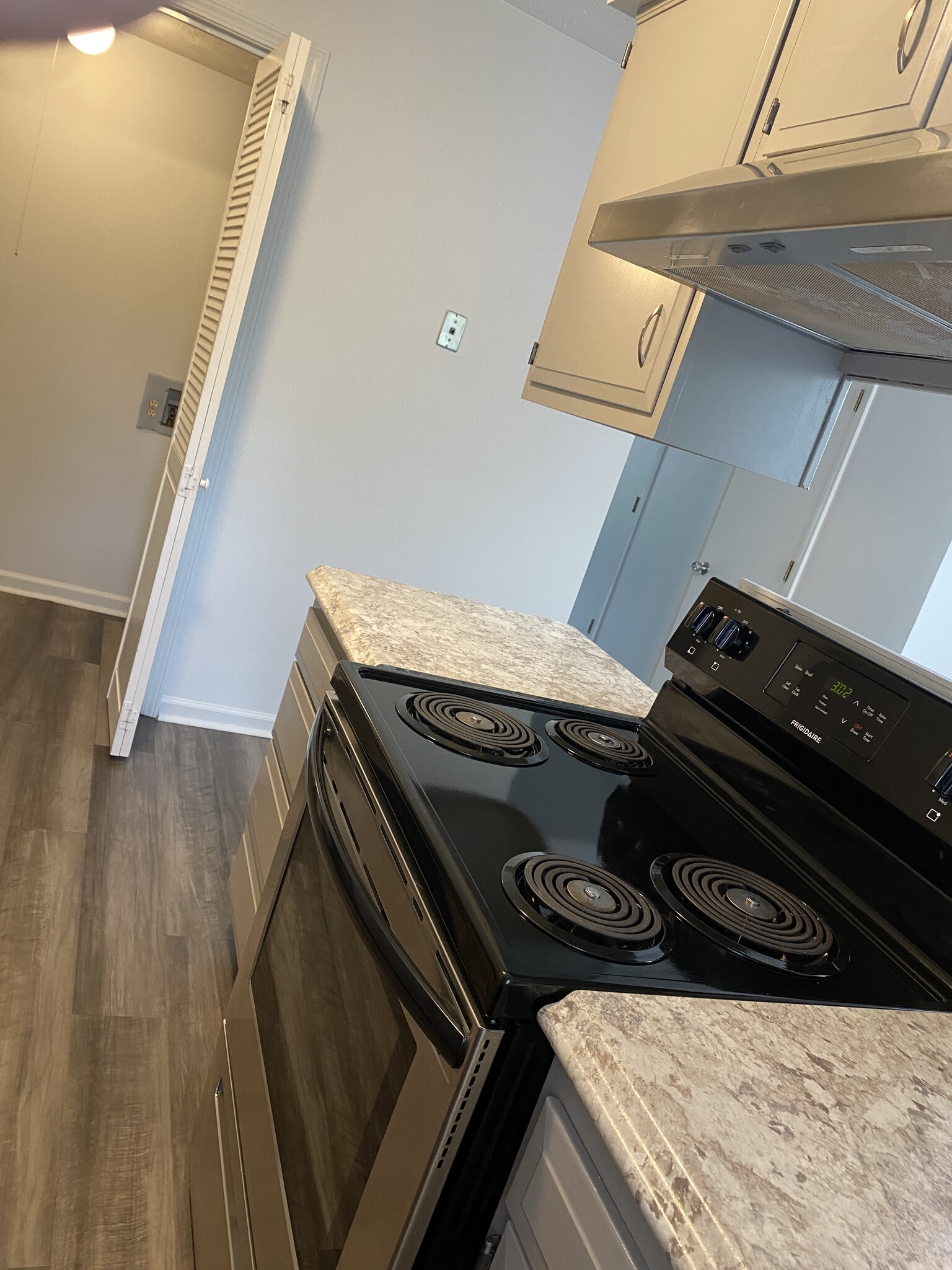 Building Photo - 506 Deer Lick Pl