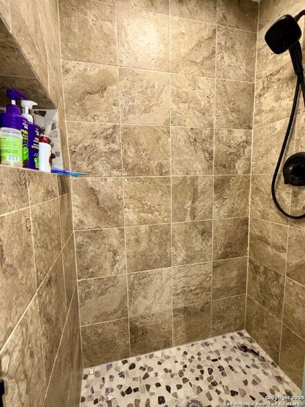 Building Photo - 1224 Campfire Dr