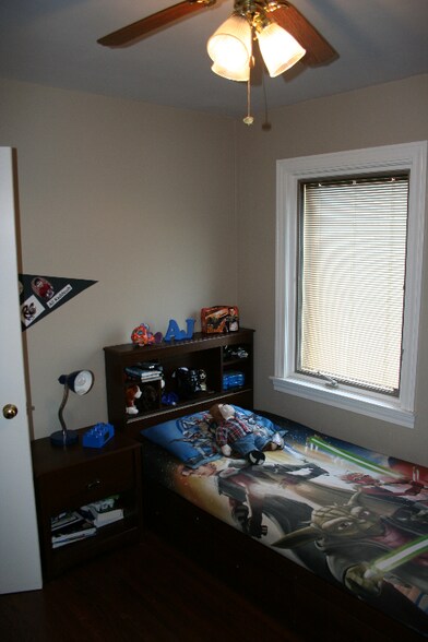 Building Photo - 462 Moran Rd