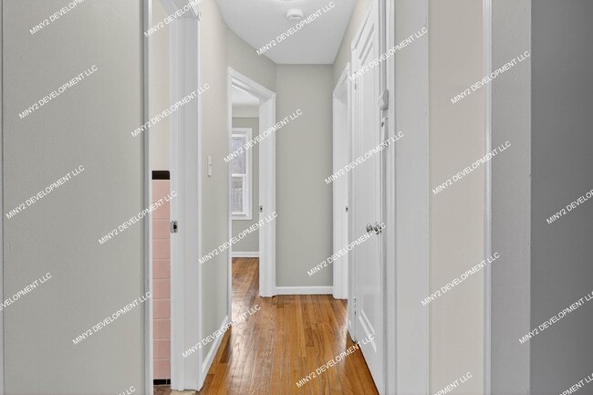 Building Photo - Charming 3-bedroom Bungalow with Brand-New Kitchen in Warren!