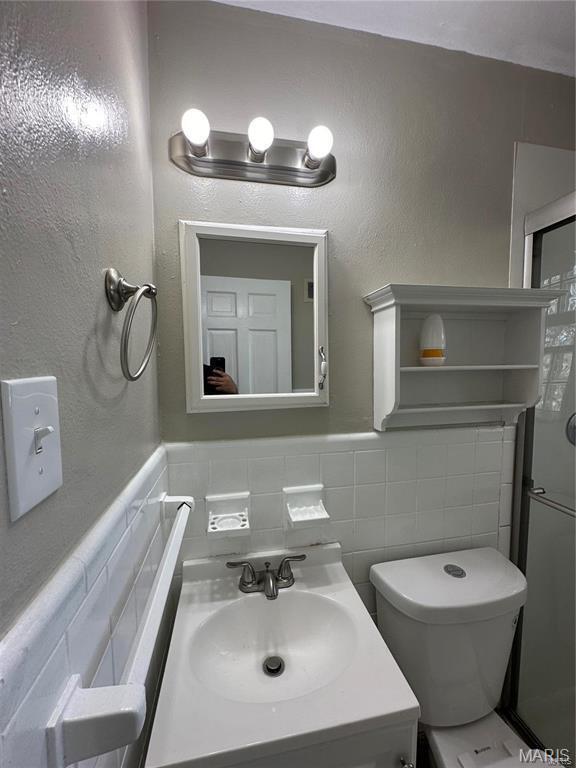 Building Photo - 815 Fontaine Pl