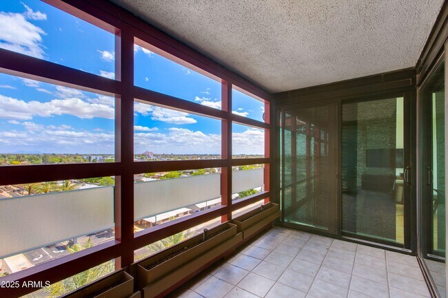 Building Photo - 4808 N 24th St