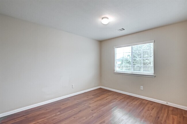 Building Photo - 838 Darbydale Crossing Ln