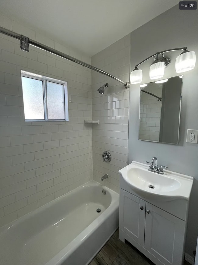 Building Photo - 1815 W Victory Blvd