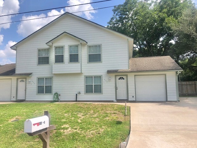 Primary Photo - 404 Peach St