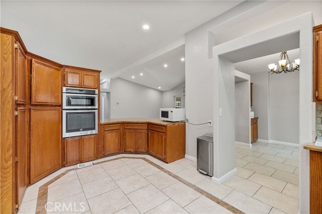 Building Photo - 15608 Tierra Rejada Rd