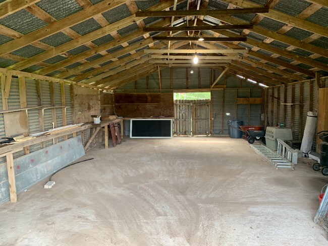 Building Photo - 4296 TX-304