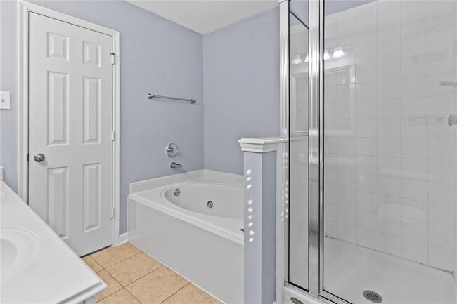 Building Photo - 7454 Riven Oaks Ct