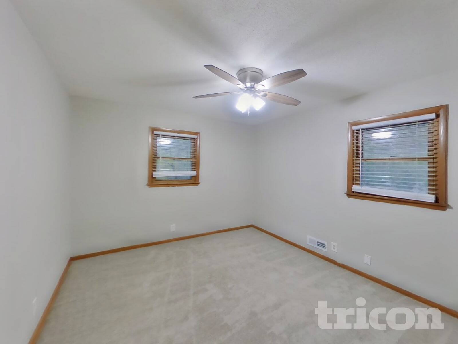 Building Photo - 6928 45th Pl N