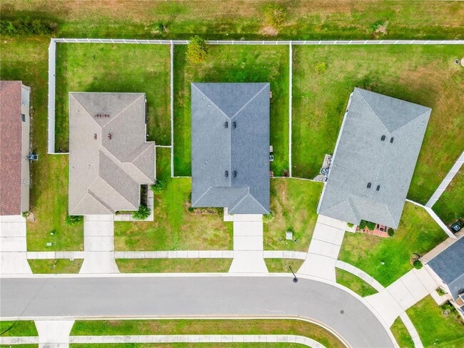 Building Photo - 6945 Gideon Cir