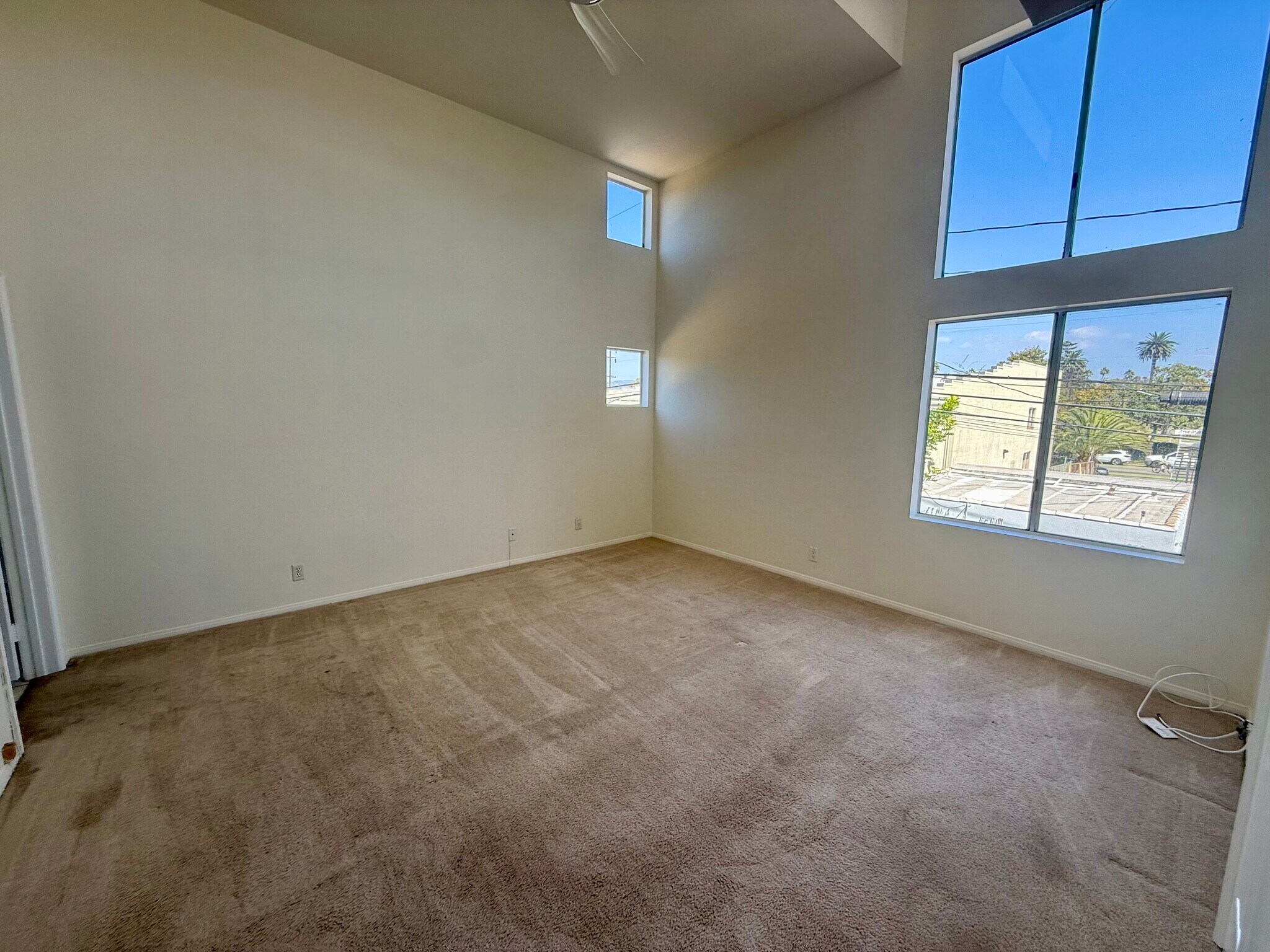 Building Photo - 1937 Euclid St