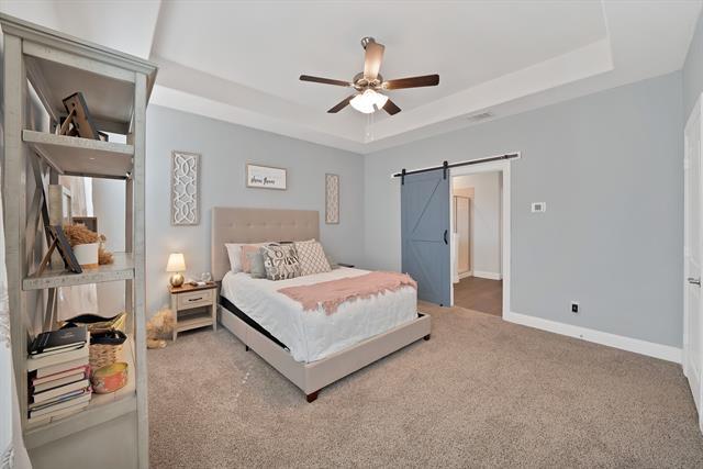 Building Photo - 10928 Canyon Mine Dr