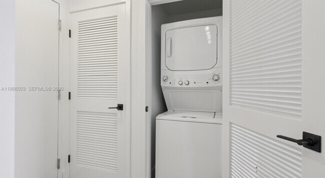 Building Photo - 4465 Griffin Rd