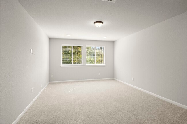 Building Photo - 104 Winged Elm Ct