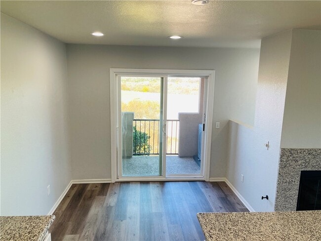 Building Photo - 5040 Codorniz Way