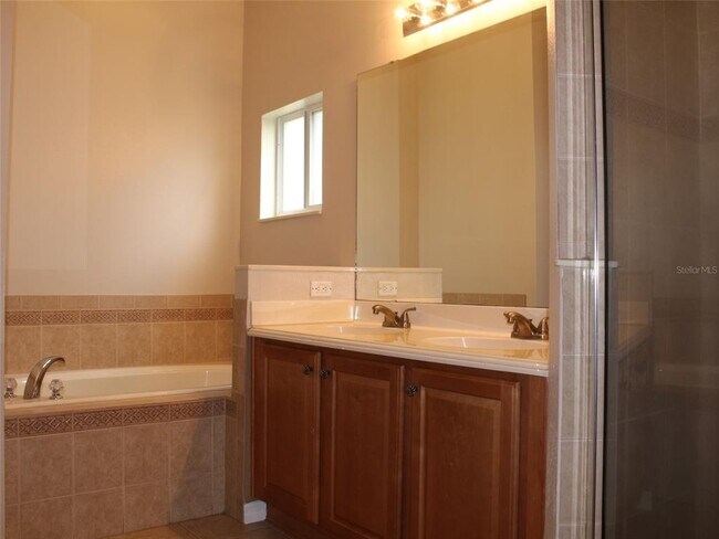 Building Photo - 2126 Mountleigh Trail