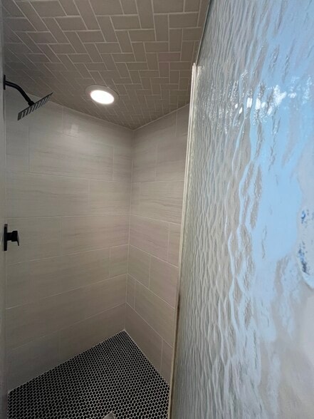 Building Photo - 6928 Walling Ln