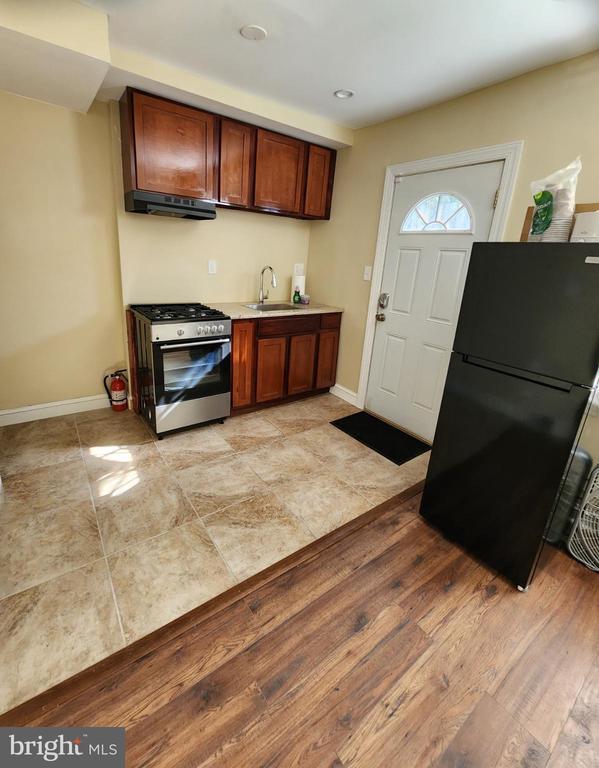 Building Photo - 2330 14th Pl SE