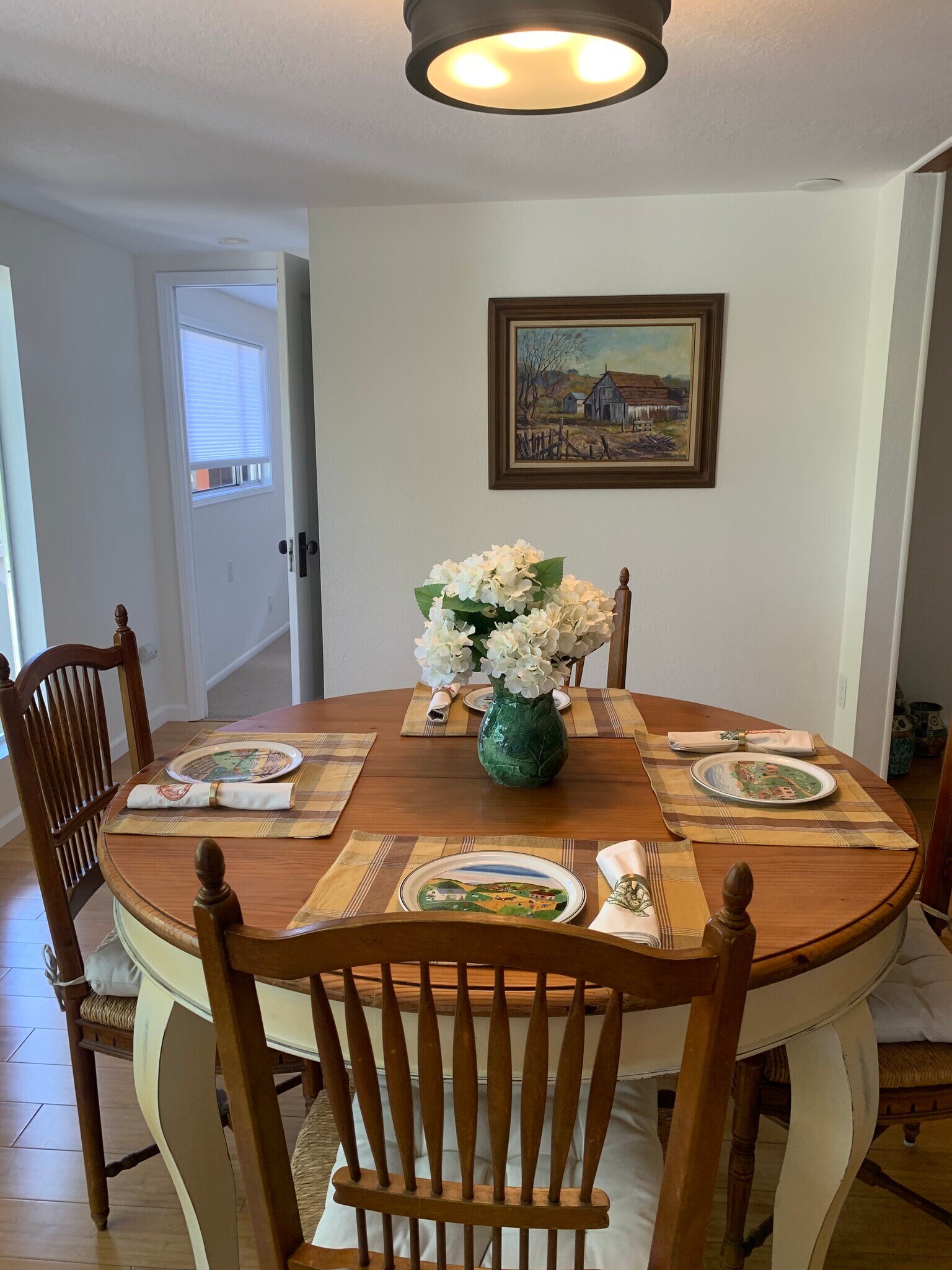 Building Photo - 9080 Santa Lucia Rd