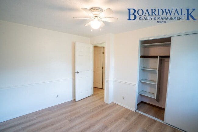 Building Photo - Updated 4 Bedroom Home in Beautiful Eden!
