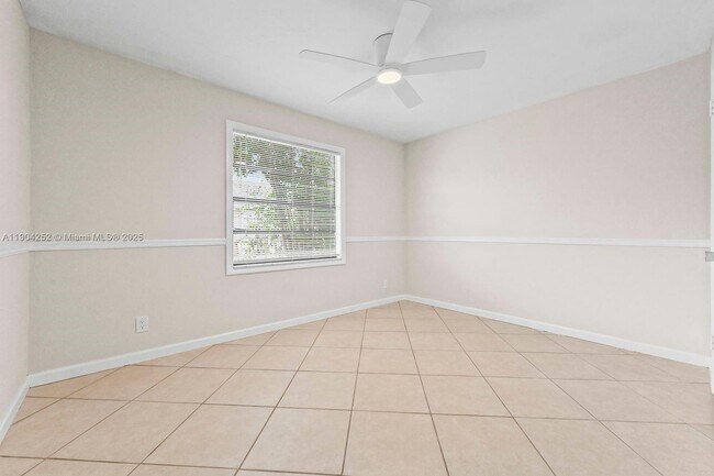 Building Photo - 3810 92nd Ln N