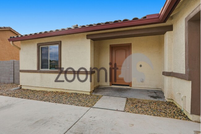 Building Photo - Amazing home in wonderful Ghost Hollow Ranch