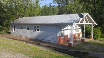 Building Photo - 30 Hill Top Dr